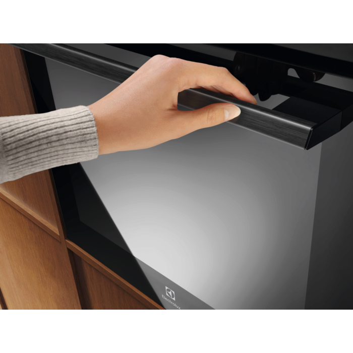 Electrolux - Parna pečica - KOD8C39Z