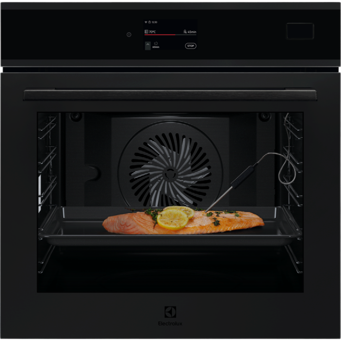 Electrolux 800 MealAssist with SteamPro vgradna pečica