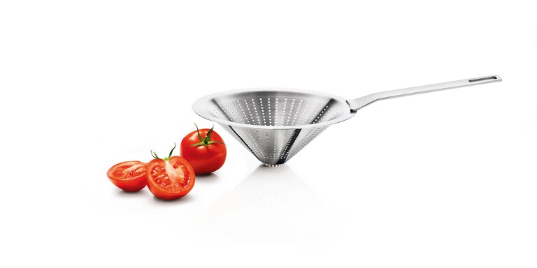 The Chinois Colander with tomatoes
